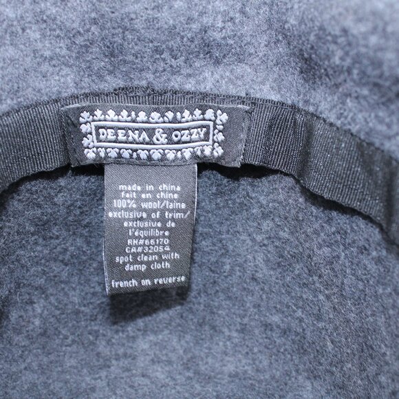 Deena & Ozzy Urban Outfitters 100% Wool Felt Bucket Hat - Picture 3 of 7